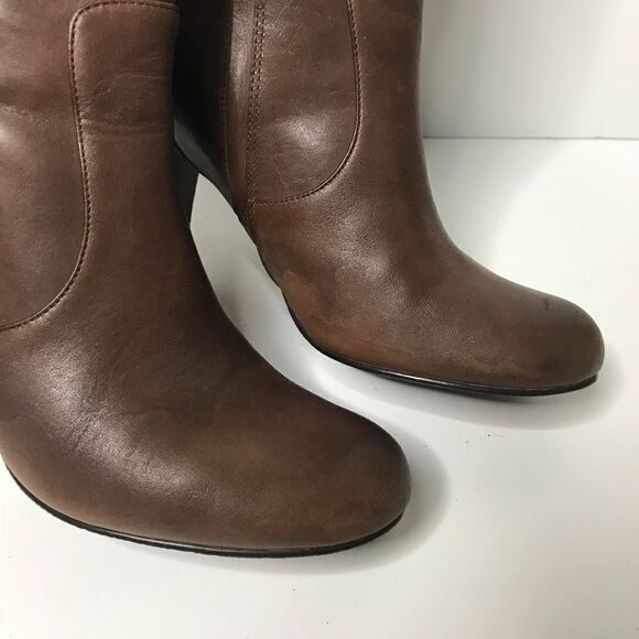 Cole Haan Sz 7.5 Brown Leather Heeled Boot - Picture 7 of 7